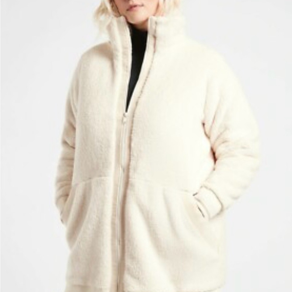 Athleta Tugga Cream Teddy Fleece Jacket